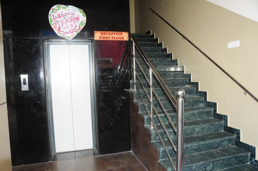 Hotel Rathnavel Towers Τσενάι Εξωτερικό φωτογραφία
